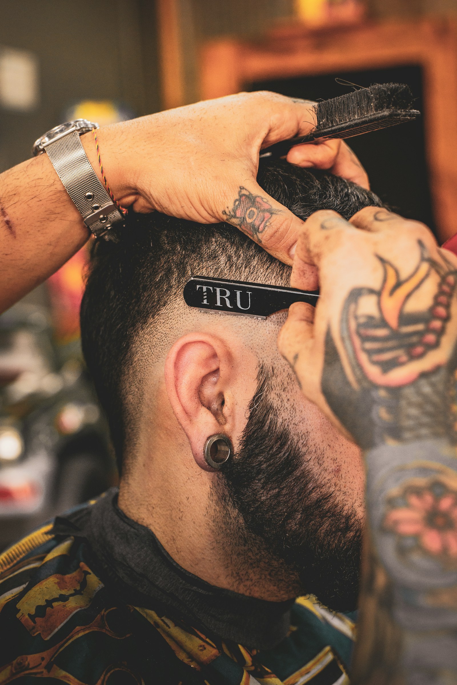 Professional barber scissors and shears